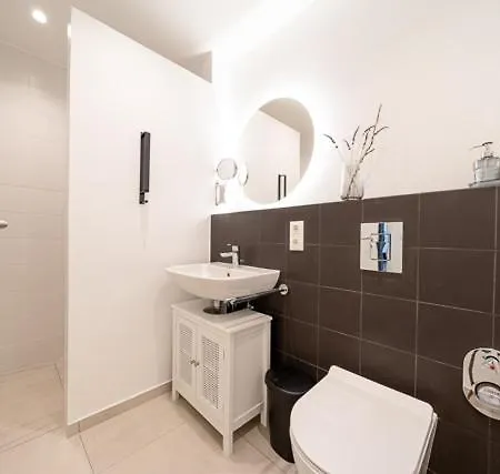 2 Modern For 6 Bogenhausen Near Messe