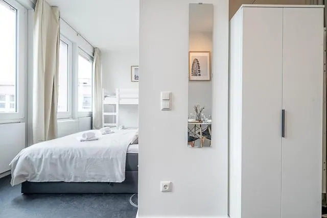 2 Modern For 6 Bogenhausen Near Messe Apartment *
