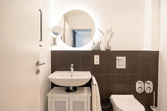 Apartment 2 Modern For 6 Bogenhausen Near Messe *